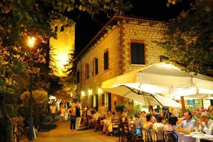 Osteria Belvedere San Leo Buitenkant foto