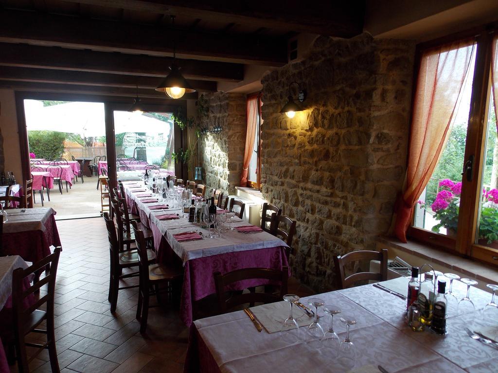 Osteria Belvedere San Leo Buitenkant foto